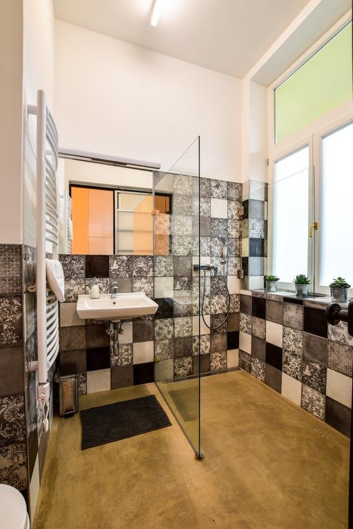 K89: Designer Studio Budapest Esterno foto